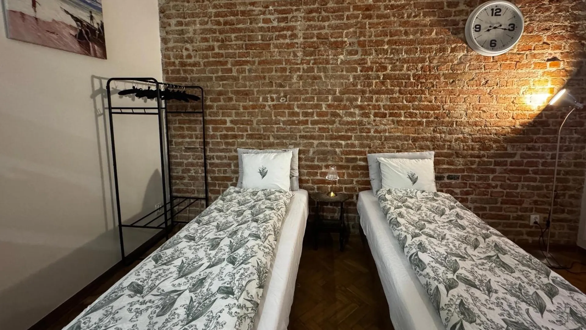 Apartment Apartament Nurska 1936R, Saska Kepa Nearby Ul Francuska I Stadion Pge, National Stadium